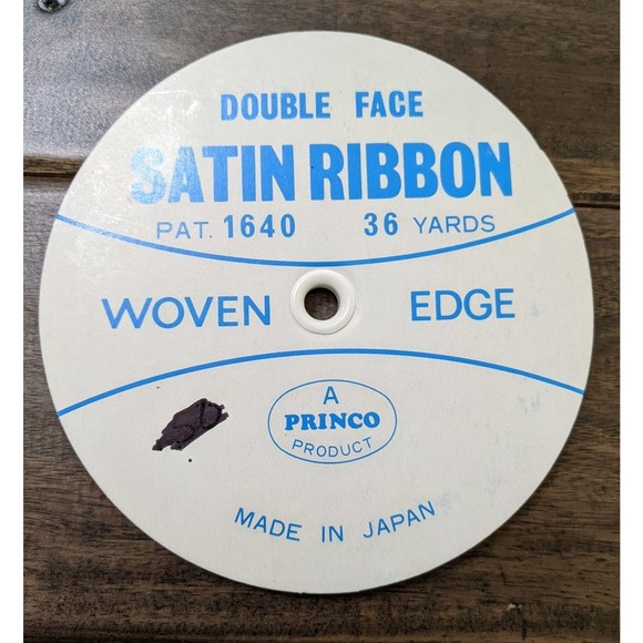 3/$20 Was 36 yards double face pink satin ribbon made in japan woven edge - Picture 3 of 4